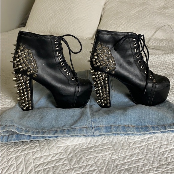 Jeffrey Cambell SPIKED LITA booties! - Picture 4 of 7